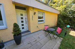 Haus kaufen in 72202 Nagold, Nagold - Terrassenhaus mit 126 qm, 5 Zimmern, 40 qm Terrasse und Garten