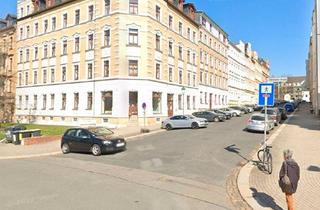 Wohnung kaufen in 09126 Chemnitz, Chemnitz - Großzügige 3-Zimmer-Dachgeschosswohnung mit Balkon im beliebten C