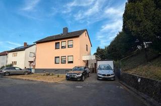 Einfamilienhaus kaufen in 56566 Neuwied, Neuwied - Großzügiges Eins- Zweifamilienhaus in Neuwied-Block