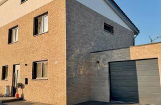Haus kaufen in 59320 Ennigerloh, Ennigerloh - Neuwertige DHH (BJ 2020) als Kapitalanlage in Ennigerloh|KFW 50|
