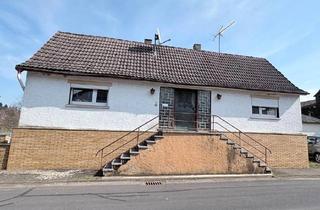 Einfamilienhaus kaufen in 63667 Nidda, Nidda - Nettes Einfamilienhaus in Nidda sanierungsbedürftig!