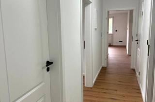 Haus kaufen in 38226 Salzgitter, Salzgitter - Schöne 4 Zimmer Wohnung - Kernsaniert