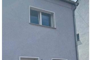 Haus kaufen in 66333 Völklingen, Völklingen - Zwei Häuser in Ludweiler Spatzenhübel