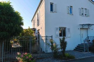 Villa kaufen in 85051 Ingolstadt, Ingolstadt - Hochwertige Stadtvilla Ingolstadt-Süd: Familienidyll in Bestlage