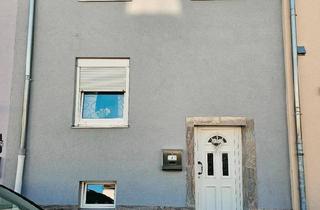 Reihenhaus kaufen in 66763 Dillingen, Dillingen (Saar) - schönes Reihenhaus mit Garten in Dillingen Pachten