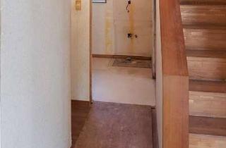 Wohnung kaufen in Kraftsteinstraße xx, 90556 Cadolzburg, Hier kommt man gerne nach Hause: Maisonette-Wohnung mit Stellplatz - provisionsfrei