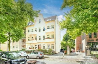 Wohnung kaufen in 13156 Niederschönhausen, Helle 4-Zimmer-Altbauwohnung mit großem Balkon – Zentrale Lage in Pankow-Niederschönhausen!