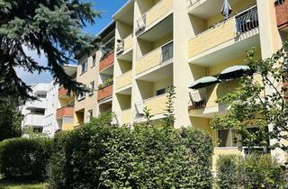 Wohnung kaufen in Otto-Suhr-Allee 65a, 10585 Charlottenburg, Bezugsfreie und helle Wohnung mit großer Südwestloggia.