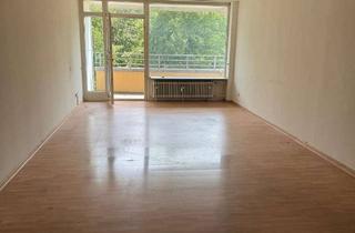 Wohnung kaufen in 61440 Oberursel, Großzügige 3-Zimmer Wohnung mit viel Potenzial