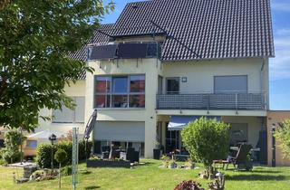 Wohnung kaufen in 91781 Weißenburg, Helle 4-Zimmer-Eigentumswohnung mit großem Südbalkon – von privat