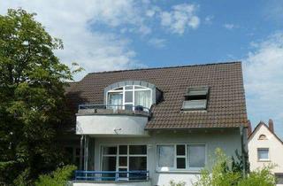 Wohnung mieten in Gartenstraße 15, 64572 Büttelborn, Büttelborn: Moderne, helle 2-Zimmer-Dachgeschosswohnung mit West-Balkon