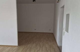 Wohnung mieten in Schwanheimer Straße 21, 74867 Neunkirchen, Zwei Zimmer in Neunkirchen: Praktisch geschnittene Erdgeschosswohnung