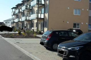 Wohnung mieten in Ziegelhütte 21, 91639 Wolframs-Eschenbach, 3-Zimmer-Wohnung mit Einbauküche und Balkon in Wolframs-Eschenbach