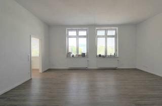 Wohnung mieten in 76275 Ettlingen, Sanierte, zentrumsnahe 5-Zi.-Wohnung mit Aufzug und Stellplatz