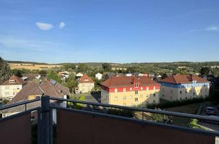 Wohnung mieten in Hindenburgstr. 13, 63667 Nidda, Zentral in Nidda - 4 Zimmer, Küche und Balkon mit herrlichem Fernblick