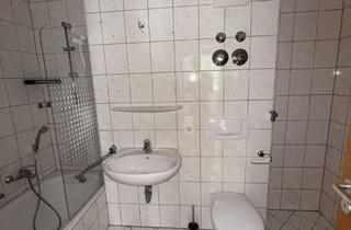 Wohnung mieten in Unterislinger Weg 18b, 93053 Kasernenviertel, Schöne 2-Zimmer Wohnung mit Balkon in unmittelbarer Uninähe