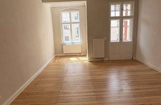 Wohnung mieten in Ferdinandstr, 15230 Frankfurt, charmante, großzügig geschnittene 4,5 Raum-Altbauwohnung mit Balkon & Einbauküche in Bahnhofsnähe