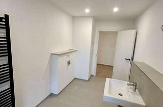 Wohnung mieten in Chemnitzer Str. 72, 08393 Meerane, 3-Raum DG-Wohnung mit neuer Einkauküche in Meerane - Erstbezug hochwertig saniert