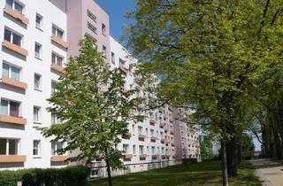 Wohnung mieten in Hegelpromenade, 02943 Weißwasser, 2 Raum-Wohnung und mit Fahrstuhl in Weißwasser/O.L.