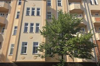 Wohnung mieten in Sonnenallee 22, 12047 Neukölln, Exklusive Dachgeschosswhg. mit Einbauküche, Parkett und Terrasse!