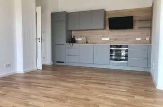 Wohnung mieten in Parkstraße 13, 13585 Spandau, Speicherballett! Hochwertige Ausstattung! Terrasse mit Garten! Parkett, EBK, Dusche, Aufzug uvm.