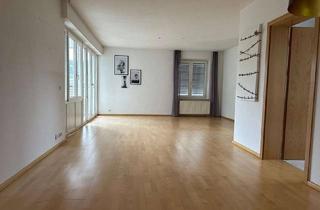 Wohnung mieten in Heiderfeldstr. 13, 89555 Steinheim, Helle 4-Zimmer-Wohnung mit Balkon und Stellplatz in Steinheim