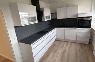 Wohnung mieten in Isarstraße 26, 93057 Reinhausen, Moderne 3-Zimmerwohnung mit EBK, Balkon, TG und neuem Duschbad