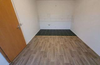 Wohnung mieten in Kurze Straße, 17034 Datzeberg, Mehr Wohnung fürs Geld – jetzt mit Aktionsvorteil! 2 RW zum Traumpreis!
