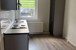 Wohnung mieten in Hammesberger Str. 82, 42855 Innen, Schöne und gemütliche 1-Zimmer-Wohnung mit EBK in Remscheid-Hasten