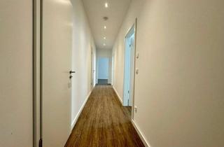 Wohnung mieten in Nicolaigasse, 04668 Grimma, Komplett sanierte 3-Raumwohnung mit Terrasse, Fußbodenheizung und Stellplatz