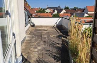 Wohnung mieten in Anger 47-49, 99084 Altstadt, Dachgeschosswohnung für Single mit großer Dachterrasse am Erfurter Anger zu vermieten