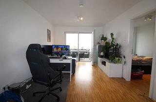 Wohnung mieten in Tillystraße, 93055 Ostenviertel, 2-Zimmer-Wohnung mit Balkon