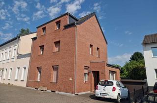 Haus kaufen in Aachener Straße 538, 50226 Frechen, 3 Parteienhaus / Mehrgenerationenhaus