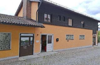 Haus kaufen in Holzweberstr., 94227 Zwiesel, Stadthaus mit Wohnung im OG und Gewerbefläche im EG in interessanter Stadtlage