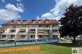 Wohnung kaufen in 09661 Hainichen, Schöne, helle 3-Raum-Wohnung mit zwei Balkonen und Stellplatz!