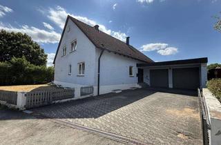 Einfamilienhaus kaufen in 91589 Aurach, Großzügiges Einfamilienhaus mit Ausbaupotential und Doppelgarage
