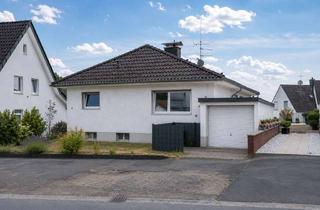 Einfamilienhaus kaufen in 53721 Siegburg, Freistehendes Einfamilienhaus mit Garage in gefragter Lage von Siegburg - Wolsdorf