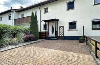 Haus kaufen in 83088 Kiefersfelden, Traumhafte Aussichten: Topgepflegtes RMH mit Garten kurzfristig beziehbar