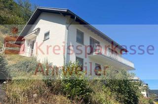 Einfamilienhaus kaufen in 56656 Brohl-Lützing, Einfamilienhaus mit Rheinblick und großem Potenzial