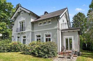 Mehrfamilienhaus kaufen in 22946 Trittau, Eleganz trifft Perspektive: Hochwertiges Mehrfamilienhaus mit großzügigem Baugrundstück in Trittau