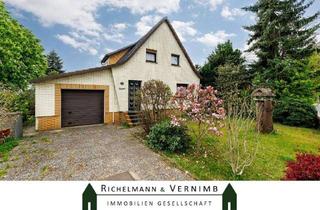 Haus kaufen in 22880 Wedel, 1960er-Klassiker für kreative Köpfe: Gestalten Sie Ihr Traumhaus