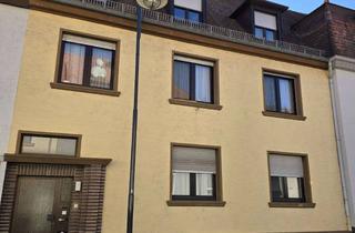 Haus kaufen in 68723 Schwetzingen, Vermietetes Dreifamilienhaus in zentraler Lage