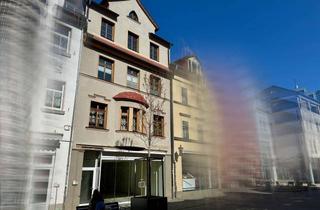Haus kaufen in 07381 Pößneck, Kapitalanlage : Wohn- und Geschäftshaus mit 3 Wohneinheiten und 1 Gewerbeeinheit in "Top"-Lage