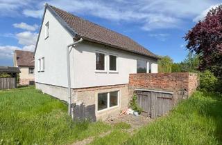 Haus kaufen in 17349 Lindetal, Geräumiges Haus mit Garage auf großem Grundstück - Sanierungsbedarf - keine Maklerprovision