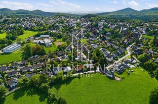Grundstück zu kaufen in In Den Kircherlen 57, 53604 Bad Honnef, 961 m² für Ihre Wohnidee - seltene Gelegenheit in Bad Honnef