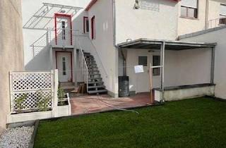 Immobilie mieten in 61350 Bad Homburg, 4 Zimmer-Wohnung im sanierten 2 Familienhaus / Eigener Zugang und eigener Garten / Ruhige Lage / EBK