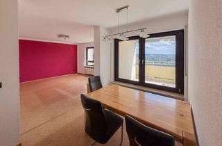 Wohnung kaufen in 97076 Lengfeld, 3,5-Zimmer-Wohnung mit Traum-Ausblick, großem Balkon & TG-Stellplatz