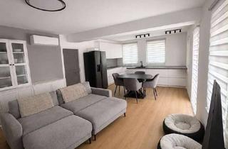 Wohnung mieten in Weinstraße, 97332 Volkach, Exklusive 4-Zimmer-Altstadtwohnung mit Dachterrasse | Klimaanlage | Wärmepumpe