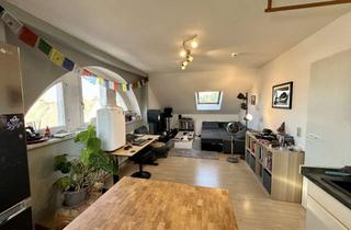 Wohnung mieten in 55597 Wöllstein, Helle 3-Zimmer-Dachgeschosswohnung – ideal für Singles oder Paare