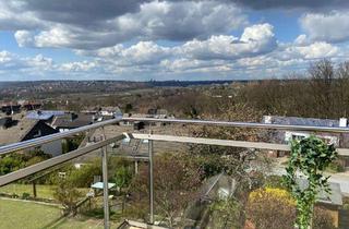 Wohnung mieten in 45257 Kupferdreh, Ruhige 3,5 Zimmer Wohnung mit Loggia und Dachterrasse in Essen Kupferdreh